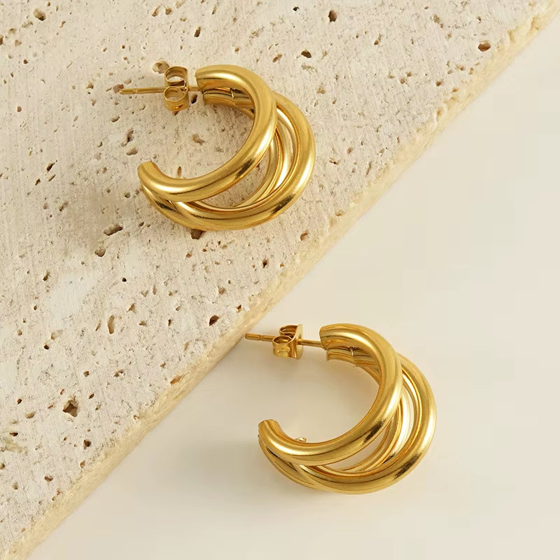 GleamSet™ 4-Piece Gold Claw Stud Earring Collection – Irresistibly Chic, Effortlessly Modern